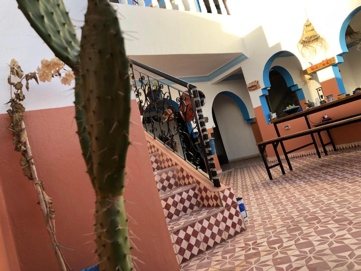 Binic Surf House Bed and Breakfast Taghazout Eksteriør billede