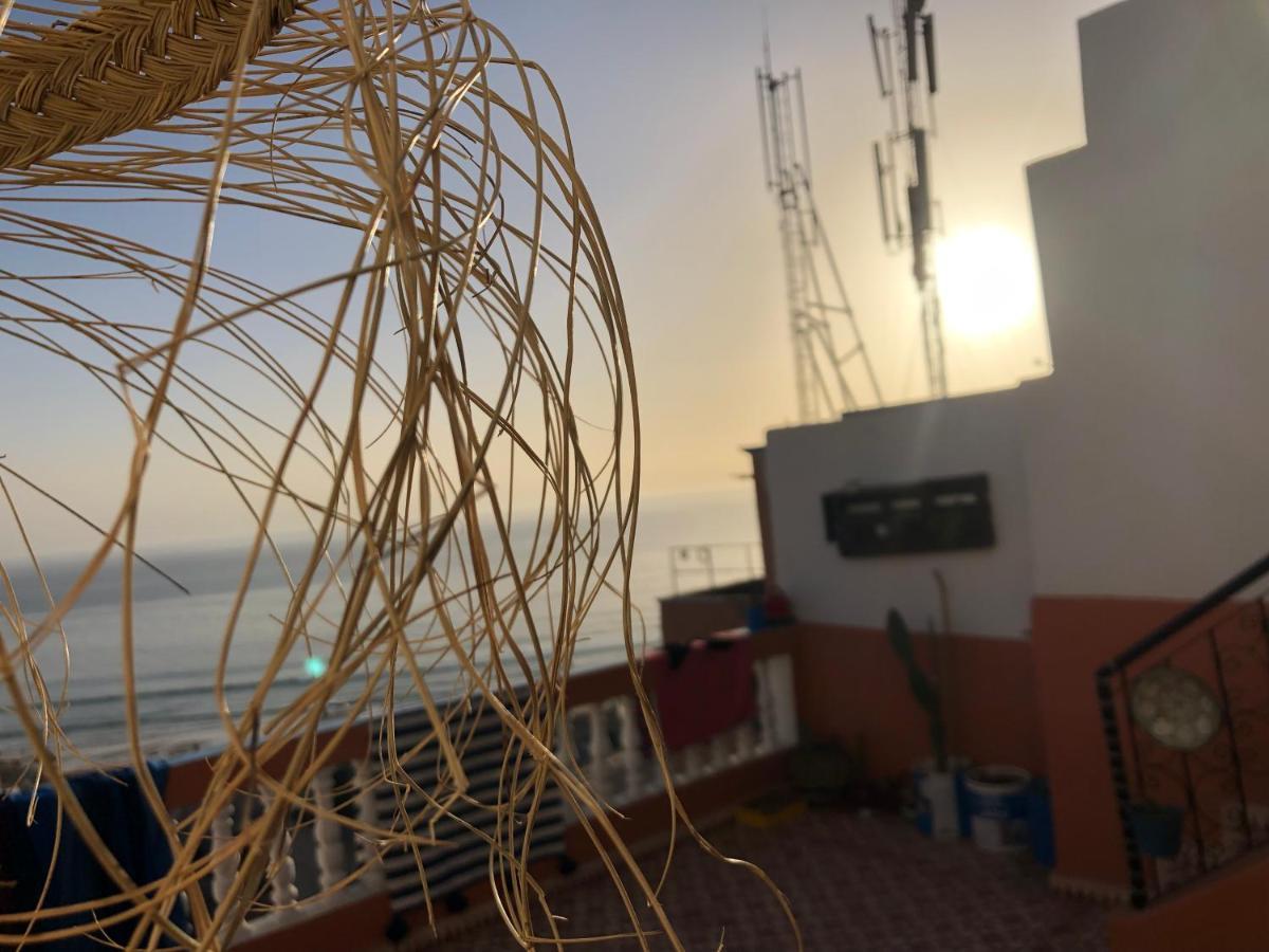 Binic Surf House Bed and Breakfast Taghazout Eksteriør billede