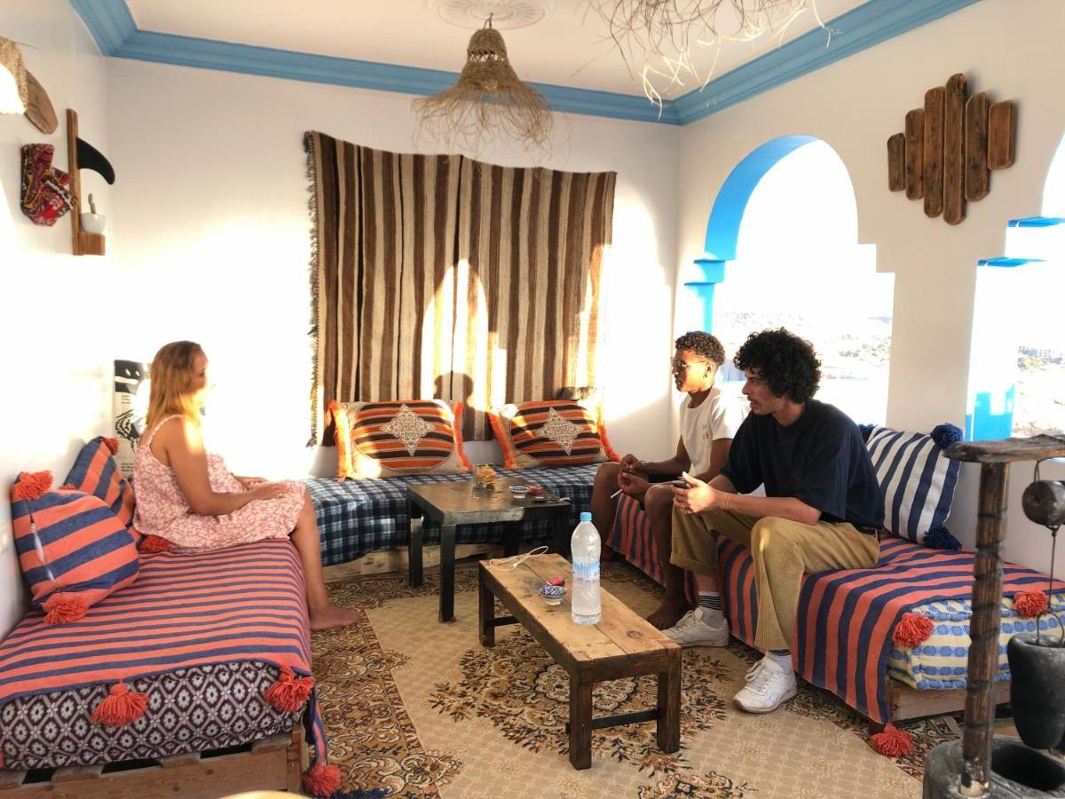 Binic Surf House Bed and Breakfast Taghazout Eksteriør billede