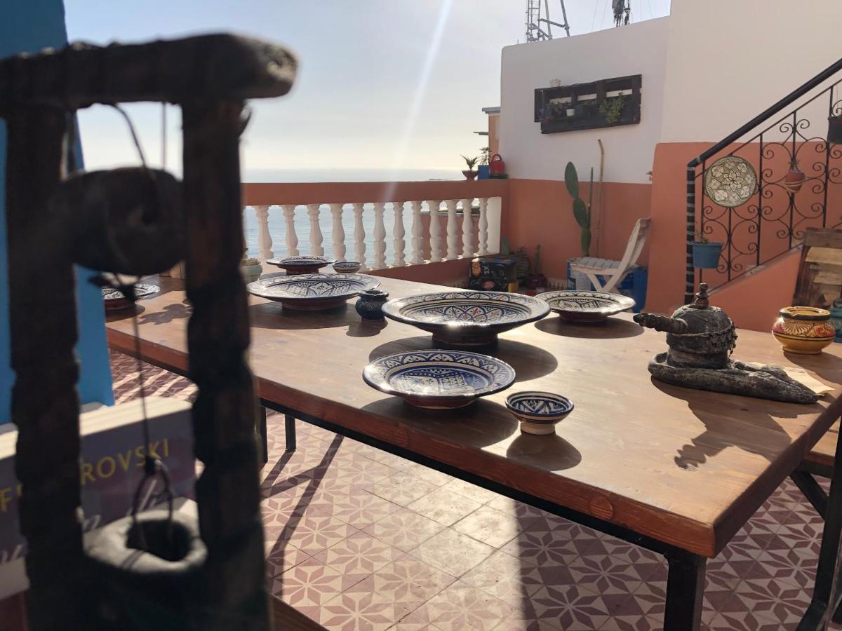 Binic Surf House Bed and Breakfast Taghazout Eksteriør billede