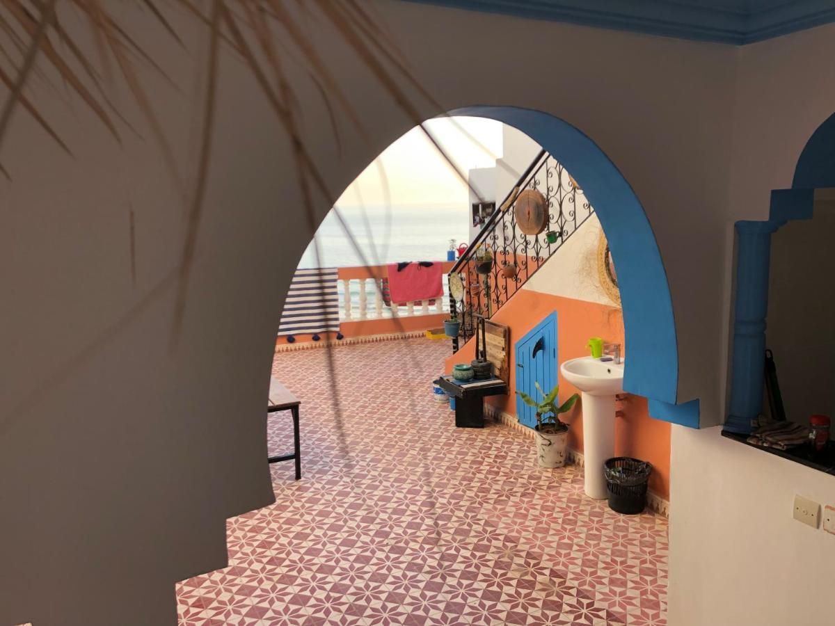 Binic Surf House Bed and Breakfast Taghazout Eksteriør billede