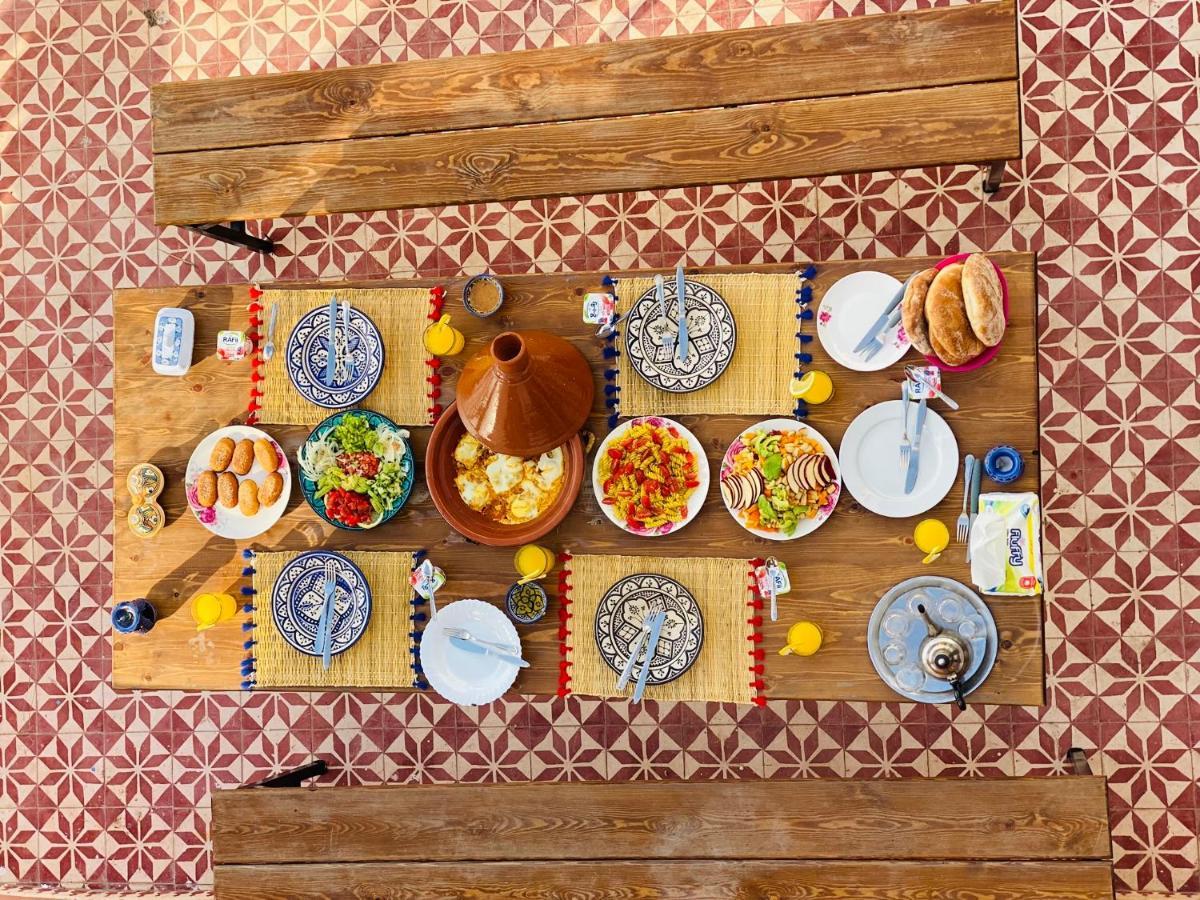 Binic Surf House Bed and Breakfast Taghazout Eksteriør billede