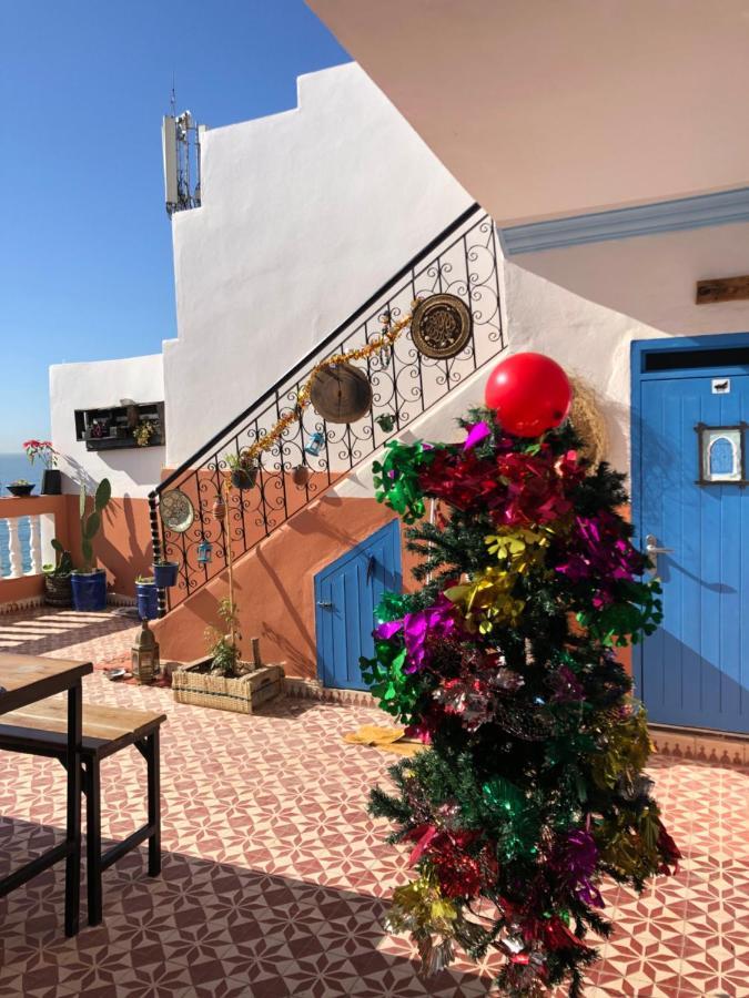 Binic Surf House Bed and Breakfast Taghazout Eksteriør billede